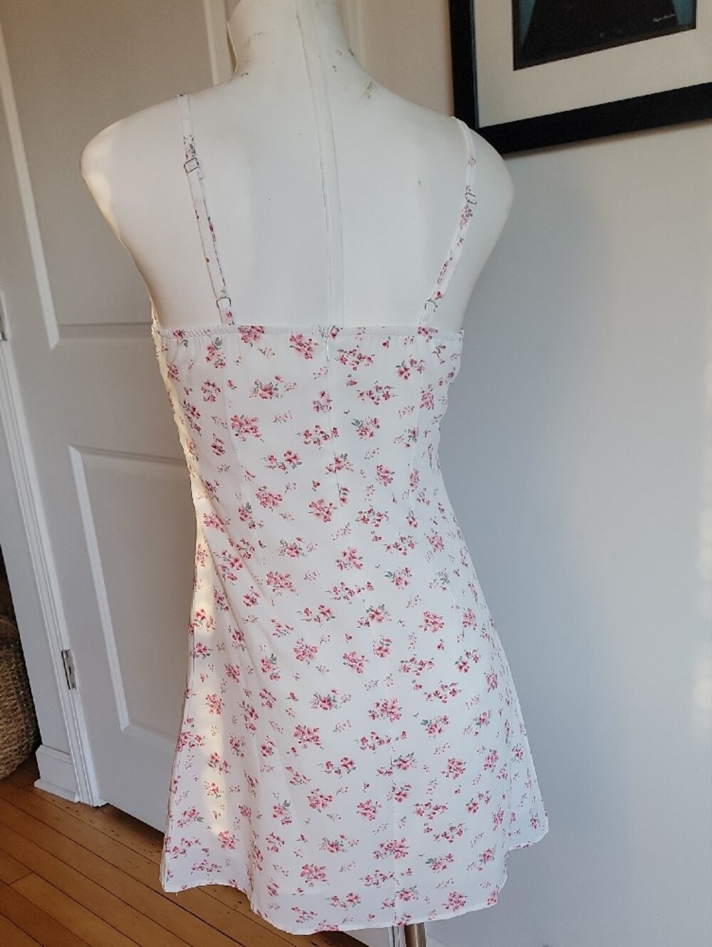 🍒 White Ditsy Floral Lace Trim Mini Dress XS - Picture 4 of 4